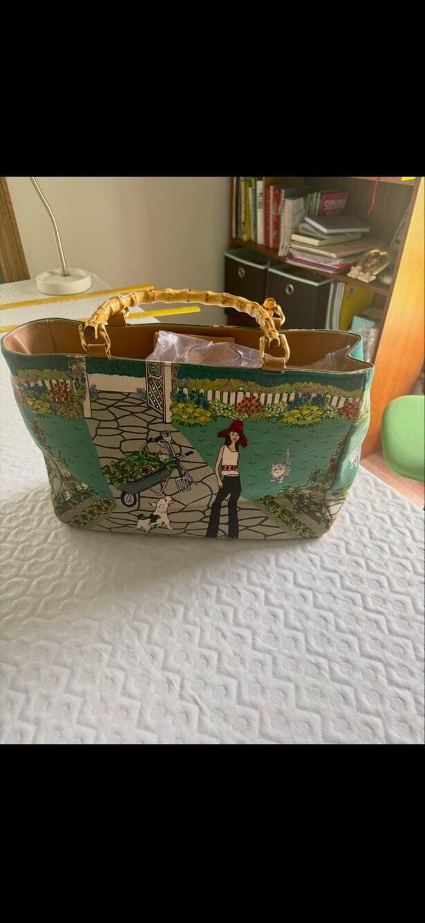 Bueno Garden Print Bamboo Handle Handbag Green Floral Cat Novelty Purse